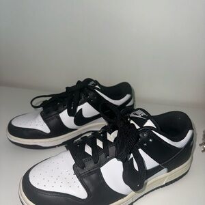 Nike Black and White Sneakers Classic Dunk Design